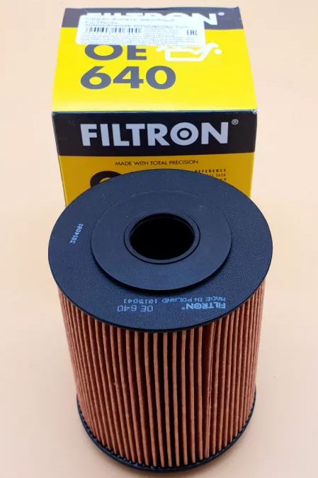 Фильтр масляный Filtron - Volkswagen Passat 2.3 VR6; 2.8 VR6 1/96-; Vento 2.8 VR6 1/96-